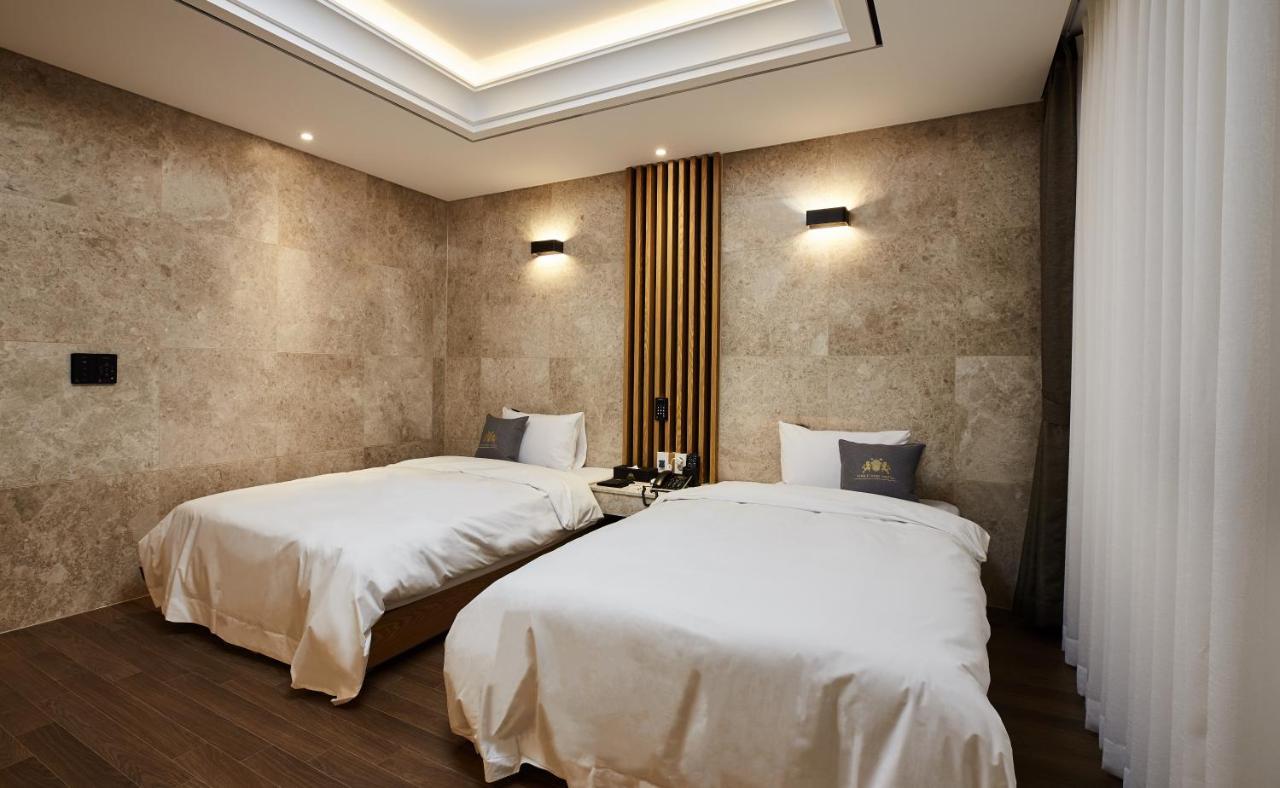 Noble Stay Hotel Gwangju Metropolitan City Ngoại thất bức ảnh